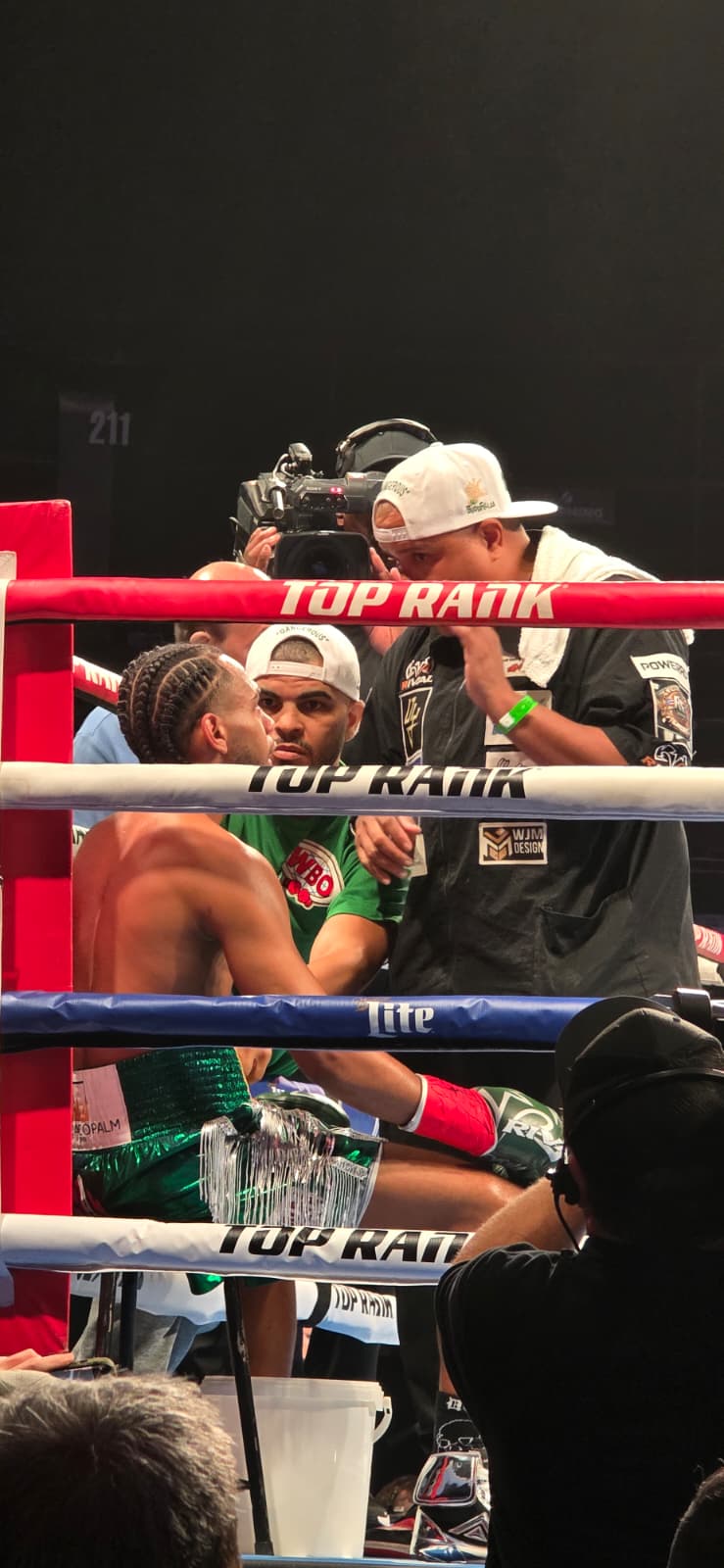 Yan Santana fight photo 1