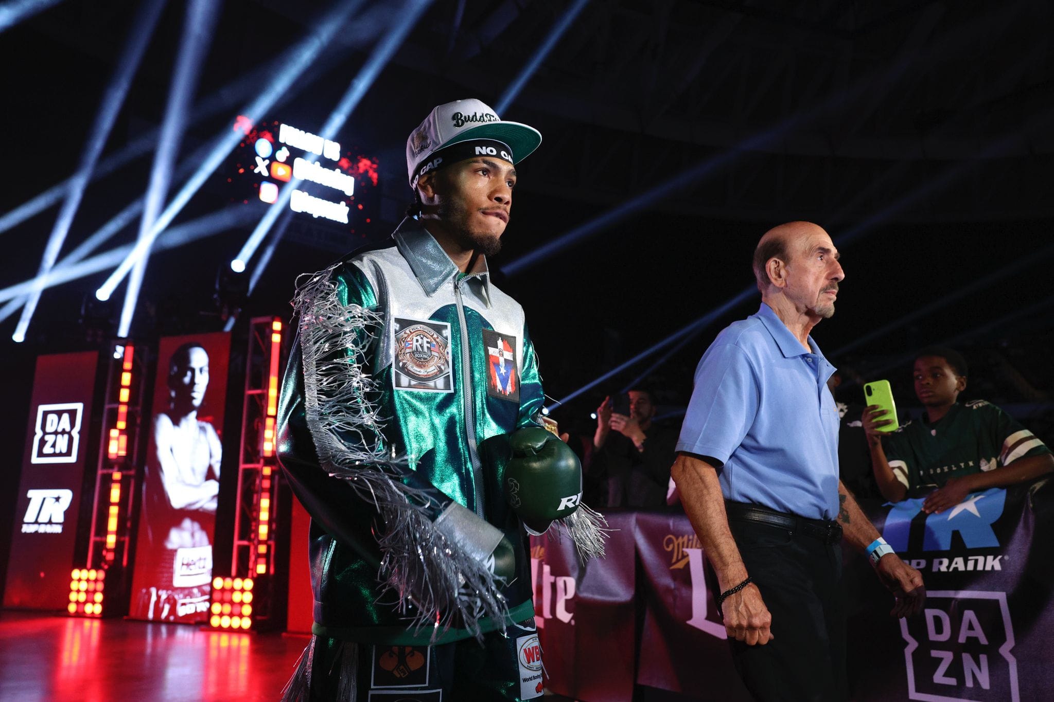 Yan Santana fight photo 7